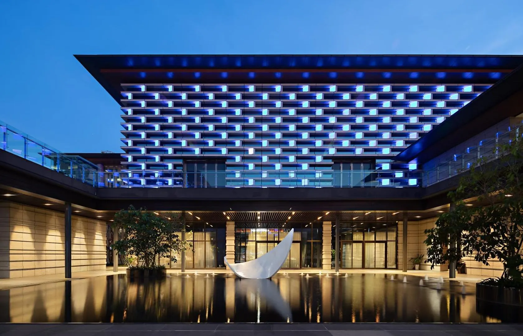 Prince Times Hotel سيهانوكفيل