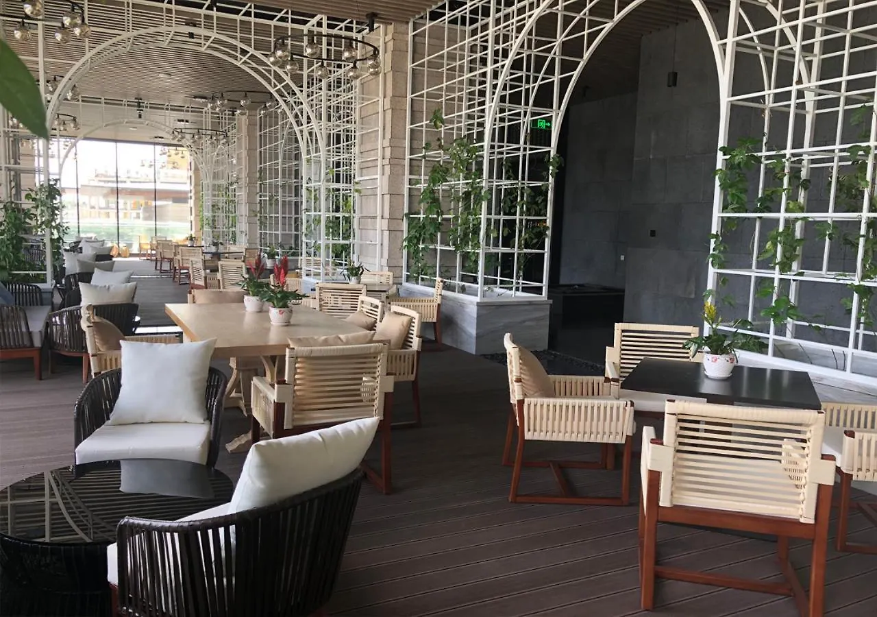 Prince Times Hotel سيهانوكفيل